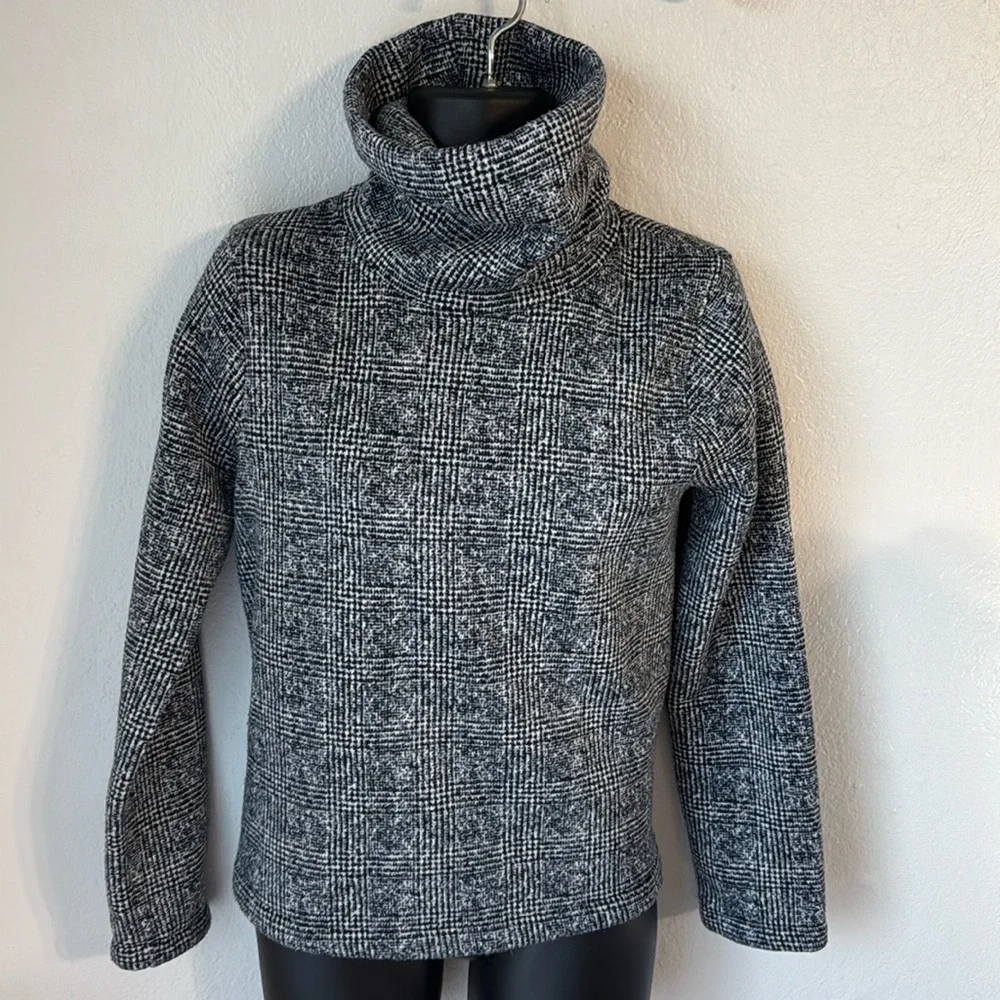 J. Crew Plaid‎ Pullover